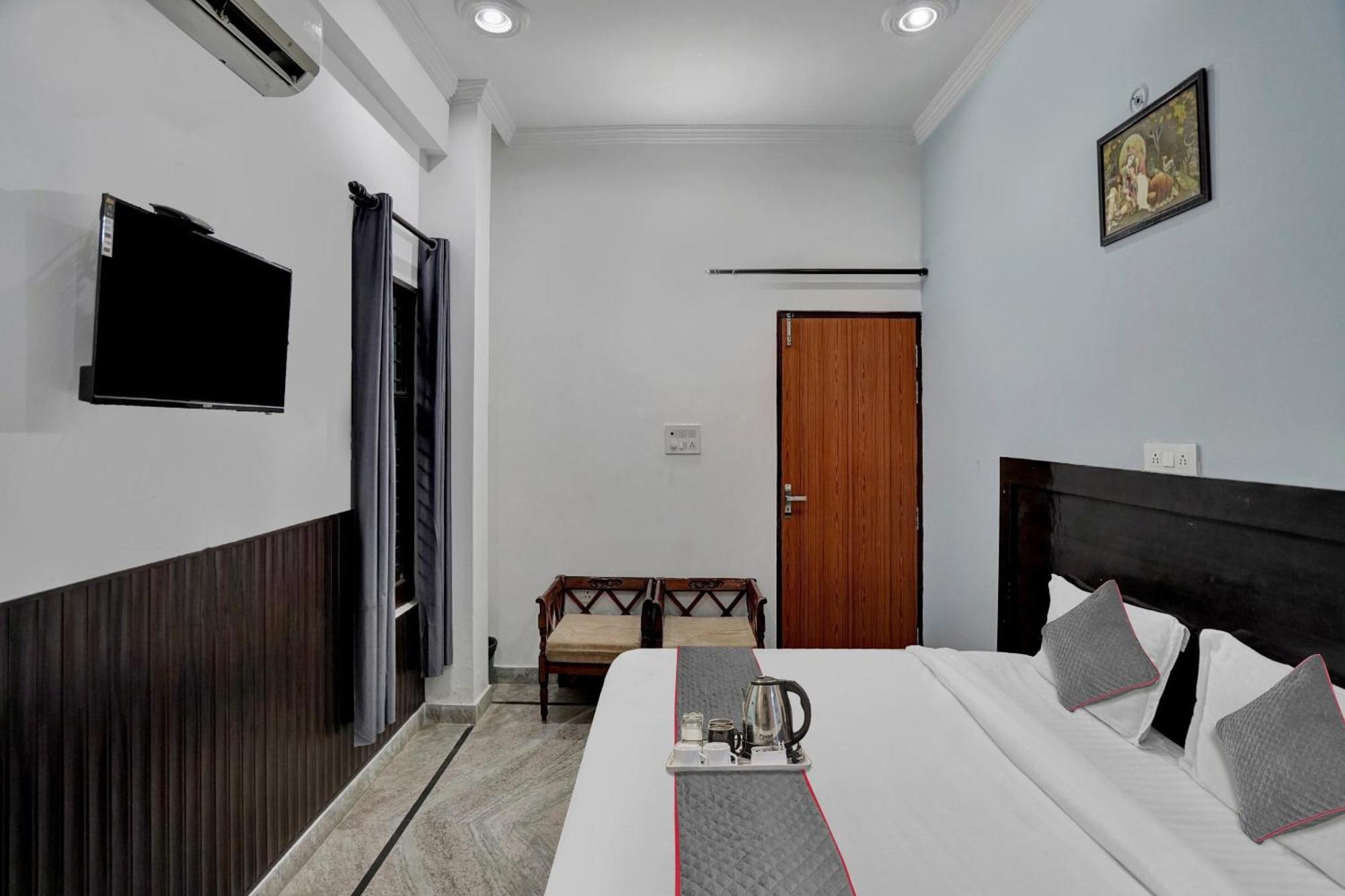 מלון נוידה Collection O Samira Residency Near Botanic Garden Of Indian Republic מראה חיצוני תמונה