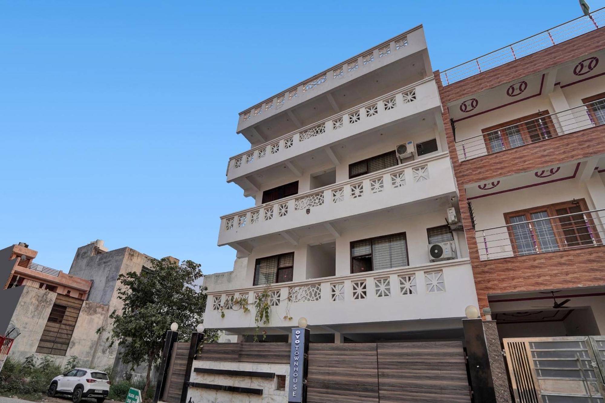 מלון נוידה Collection O Samira Residency Near Botanic Garden Of Indian Republic מראה חיצוני תמונה